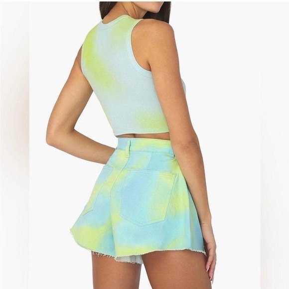 WeWoreWhat Women's Stretch Denim Tie Dye Flare Bell Short Size 25 Blue NWT - Picture 3 of 7